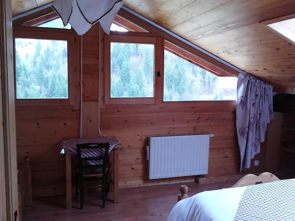 La Chouette Couette Bed & Breakfast Chevenoz France
